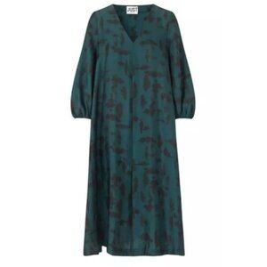 NWT Just Female Follow Dress‎ in Green Ghost Art